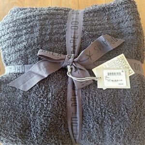 Barefoot Dreams Carbon Blanket